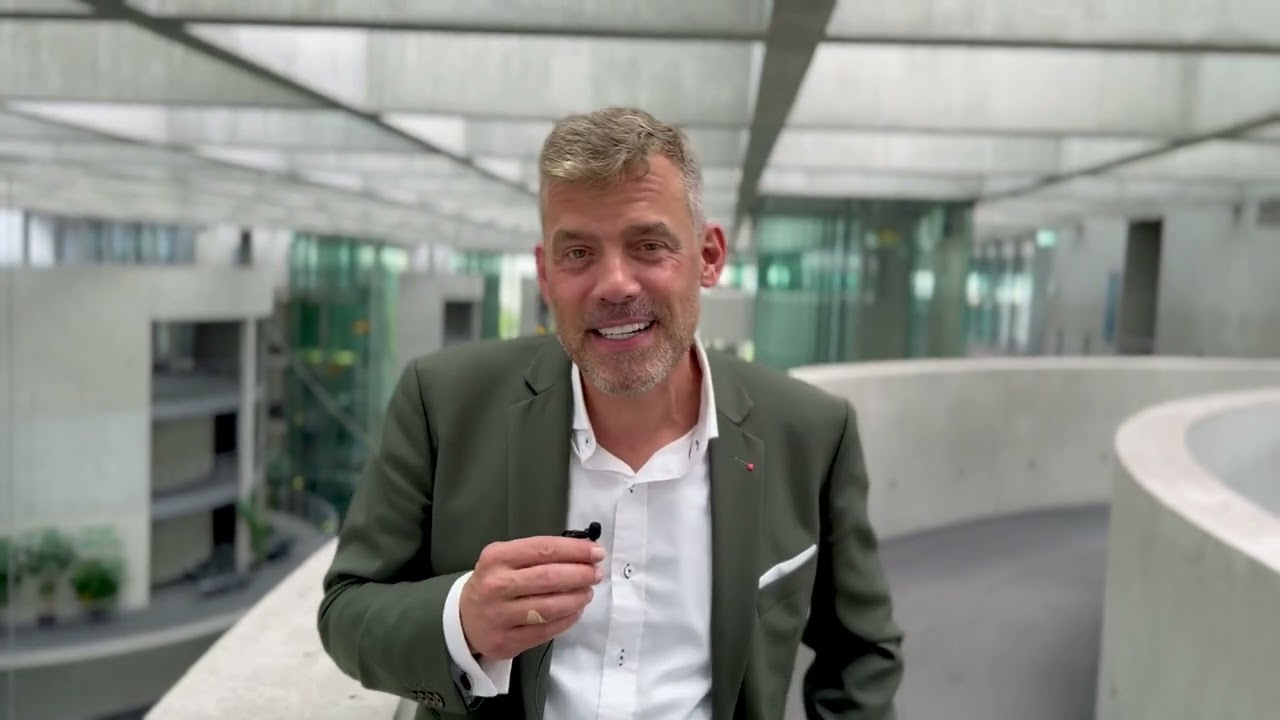 Glückwünsche von Falko Droßmann, Mitglied des Deutschen Bundestages, zum 125-jährigen Jubiläum des BNITM. __row|uid_local|metadata|alternative