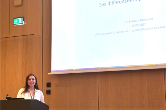 Barbara Honecker during her lecture at the ECTMIH coming soon
