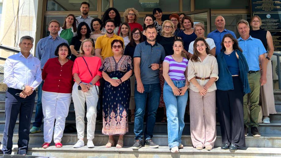 Westbalkan Meeting 2025 Group photo on an entrance staircase